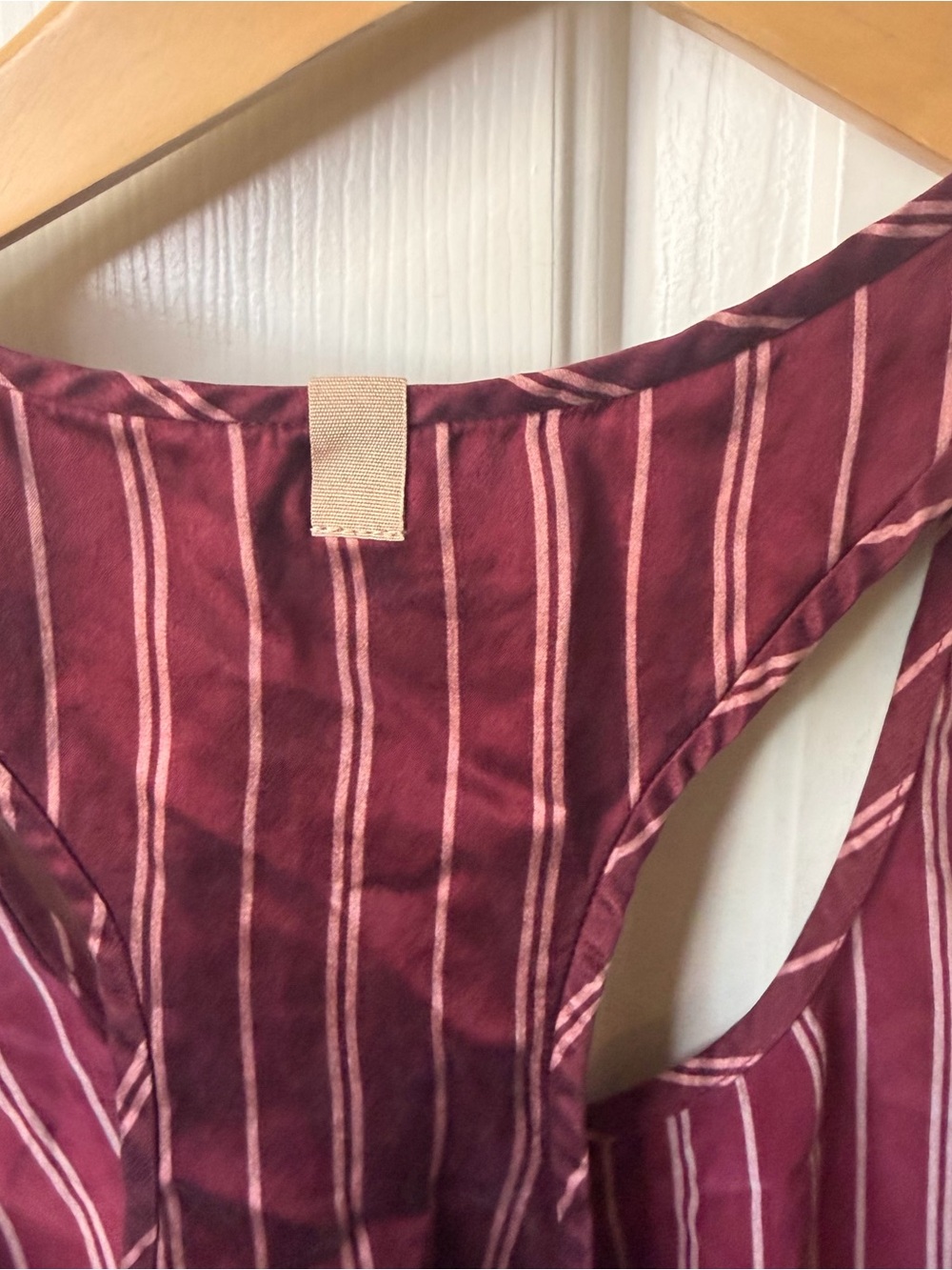 Lunya Washable Silk Pajama Set - Picture 5 of 8
